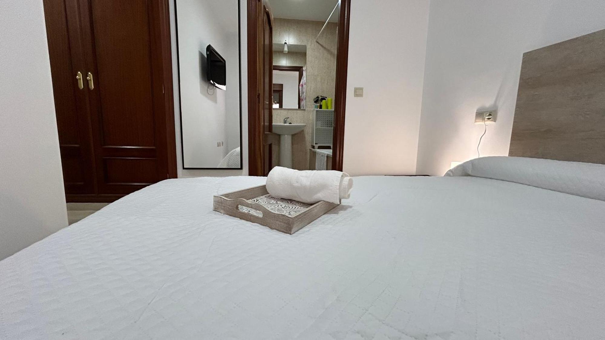 Piso Compartido Delyrent En San Ildefonso Apartamento Jaén Exterior foto